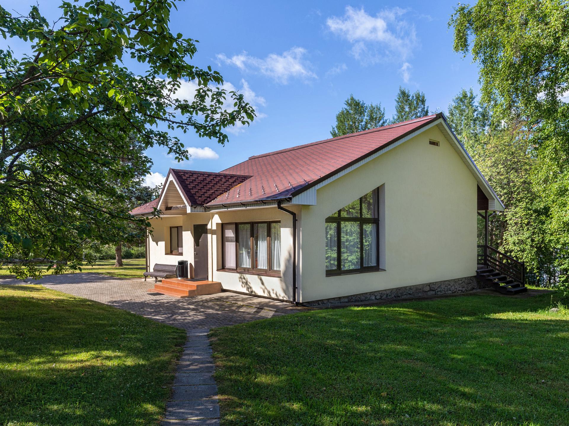 Снять коттедж в Карелии в отеле Cosmos Karelia Hotel